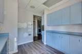 2412 Plainfield Ave - Photo 11