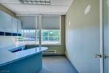2412 Plainfield Ave - Photo 9