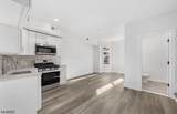 1119 Hampton Place - Photo 2