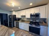 19 Spencer St - Photo 8