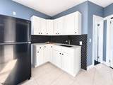 204 Demott Ave - Photo 5