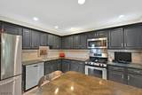 211 Yorktowne Ct - Photo 3