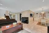 211 Yorktowne Ct - Photo 7