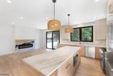 132 Warren St - Photo 3