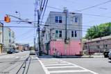 122 16Th Ave - Photo 2