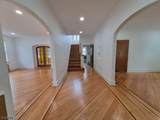 110 Hansbury Ave - Photo 3