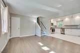 15 Woodmere St - Photo 4