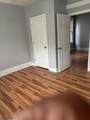 121 Smith St - Photo 2