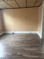 121 Smith St - Photo 2