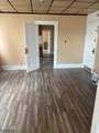 121 Smith St - Photo 3