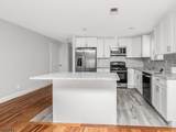 282 W Runyon Street - Photo 2