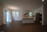 1 Swenson St - Photo 7