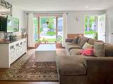 91 Irving Ave - Photo 3