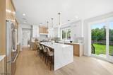 221 Delaware St - Photo 8