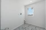 31 Davis Ave - Photo 17