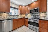 301 Saddle Ct - Photo 6