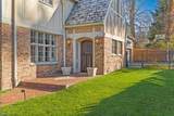 107 Clinton Ave - Photo 4