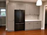 42 Gates Ave - Photo 2