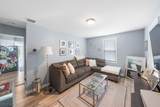 306 E Passaic Ave - Photo 3