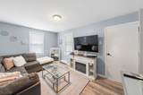 306 E Passaic Ave - Photo 4