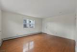 172 Carroll St - Photo 16