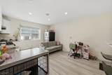172 Carroll St - Photo 6