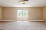 7 Sloop Sq - Photo 17