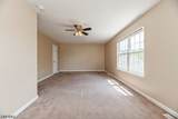 7 Sloop Sq - Photo 18