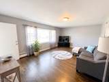 236 Alexander St - Photo 2