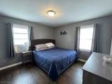 236 Alexander St - Photo 6