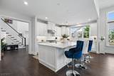 1 Beacon Pl - Photo 14