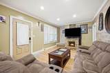 117 Richmond Ave - Photo 3
