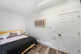 946 Emma St - Photo 8