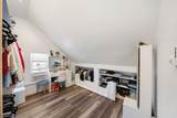 946 Emma St - Photo 9