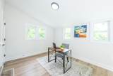 730 Plainfield Ave - Photo 19