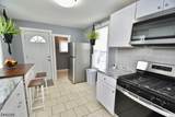 310 Lyman Pl - Photo 7