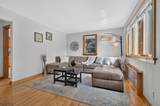 4 Howard Ave - Photo 2