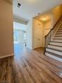 907 Greenland Sq - Photo 12