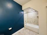 907 Greenland Sq - Photo 15