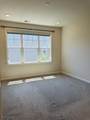 907 Greenland Sq - Photo 16