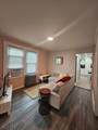 198 Baldwin St - Photo 4