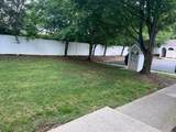 52 Waugh - Photo 4