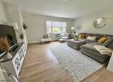 63 Roseland Ave - Photo 4