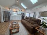 15 Kentucky Ave - Photo 8