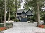 2064 Lakeside Dr - Photo 2