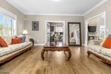 1 Thames Ln - Photo 4