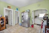 9 Morris Ave - Photo 4