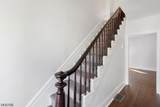 15 Main St - Photo 4