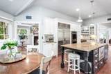 881 Village Green - Photo 16