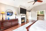 881 Village Green - Photo 20